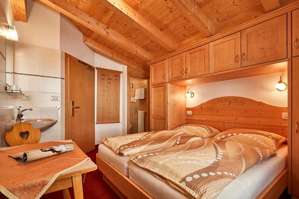 Hotel Garni Reutlingen à Calfosch Extérieur photo